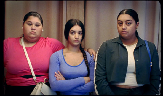 1.-EL-REGALO_Lara-Izagirre—Alejo-Duclós