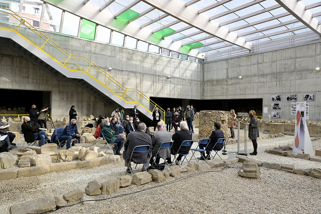 3F9AB167-7722-4FE7-BB4B-935C0CC9296B