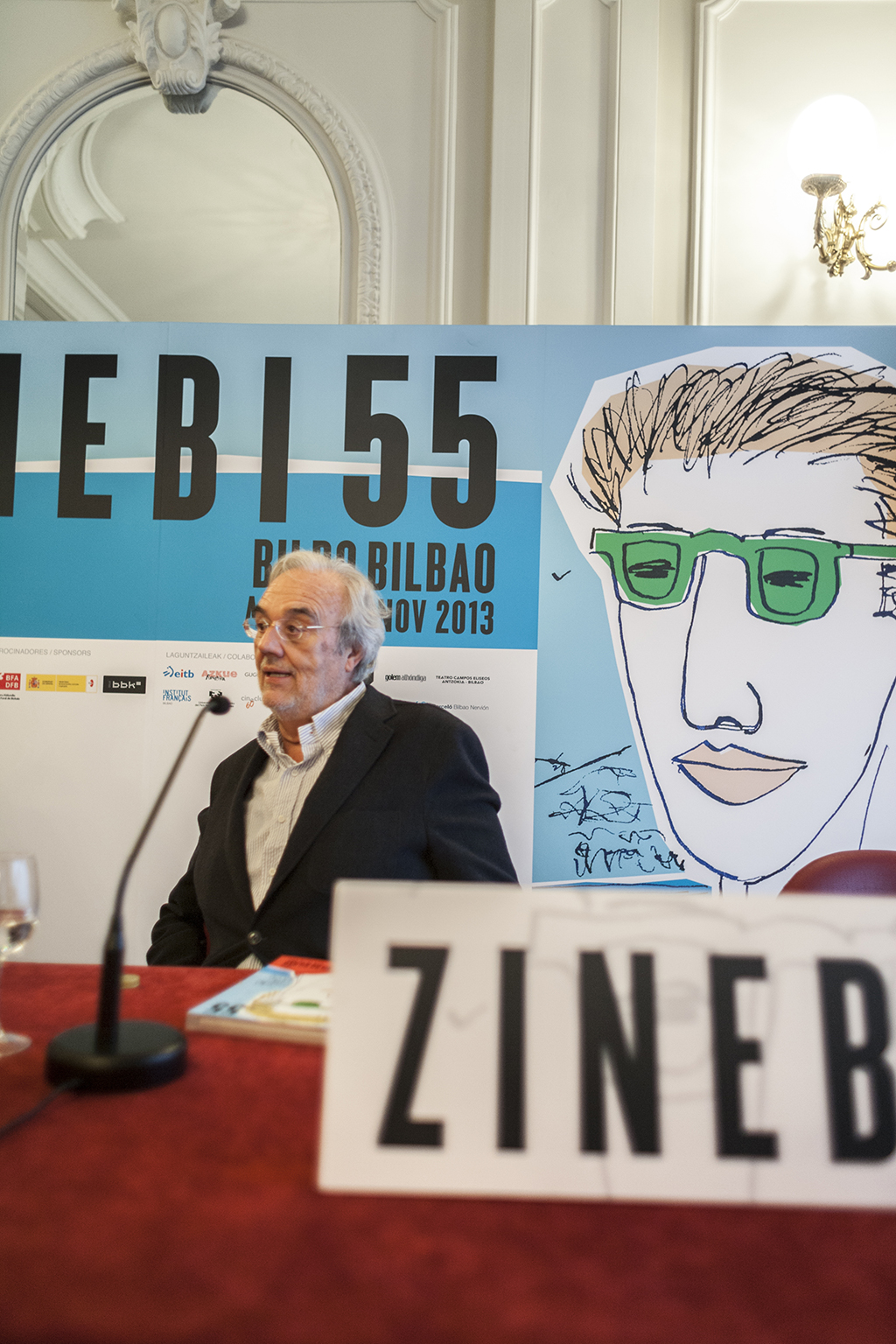 55ZINEBI_0456