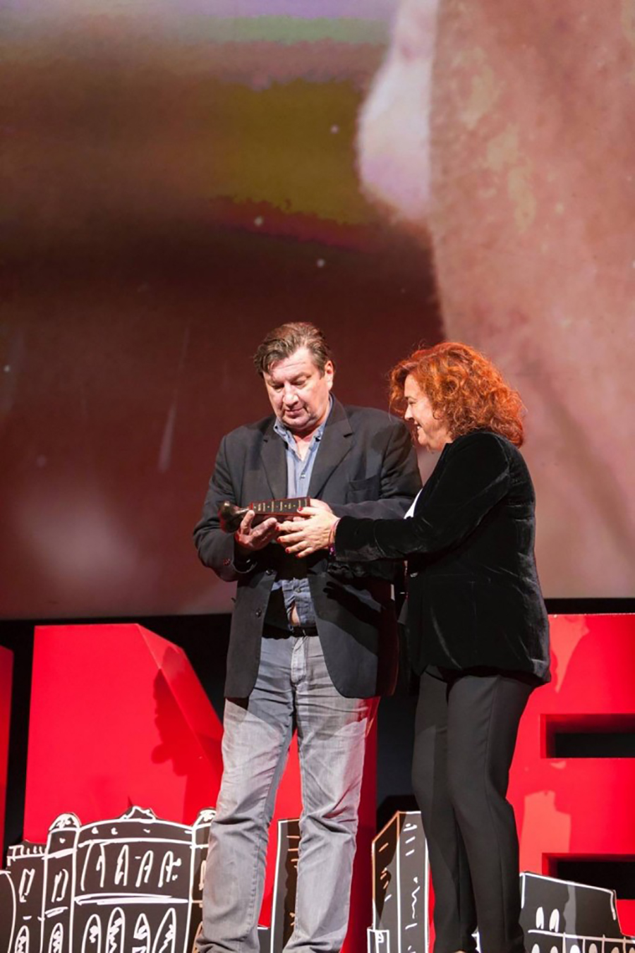 Aki Kaurismäki, Nekane Alonso. Amaiera ekitaldea _ Closing _ Clausura. ZINEBI 57 (2015)