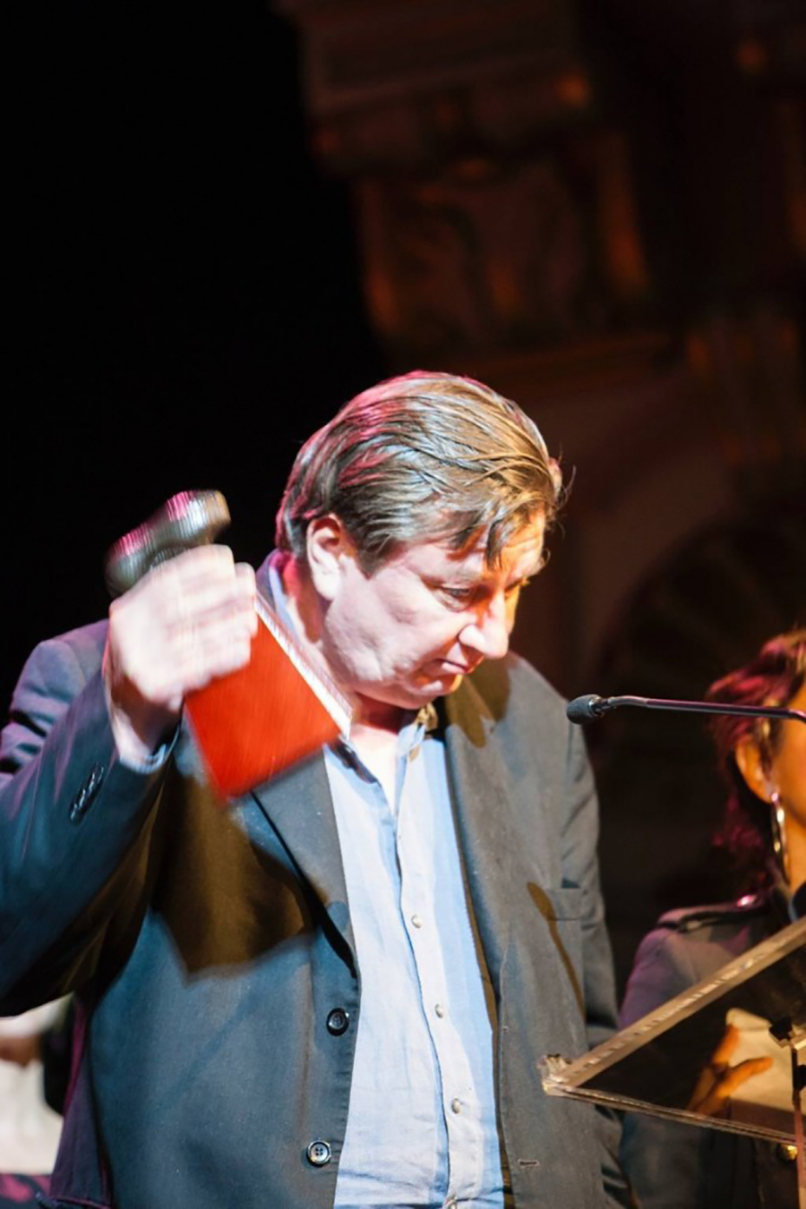 Aki Kaurismäki. Amaiera ekitaldea _ Closing _ Clausura. ZINEBI 57 (2015)