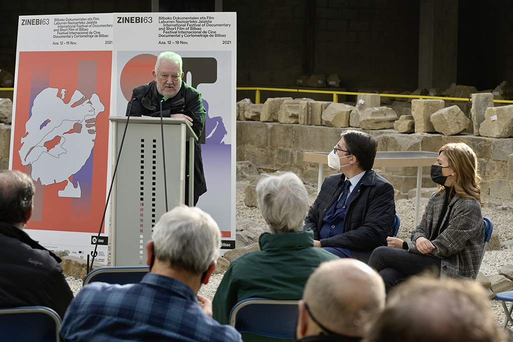 B6589DBC-D9CB-45D2-AC61-BB5F3BE7E5BD