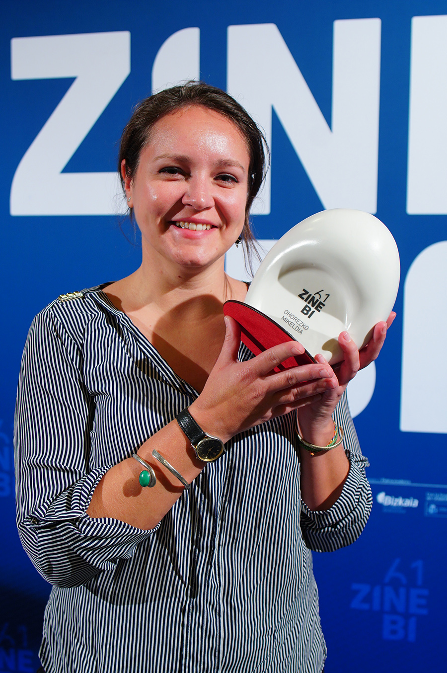 Cleo Ladányi. Márta Mészáros Iloba _ Nieta _ Granddaughter