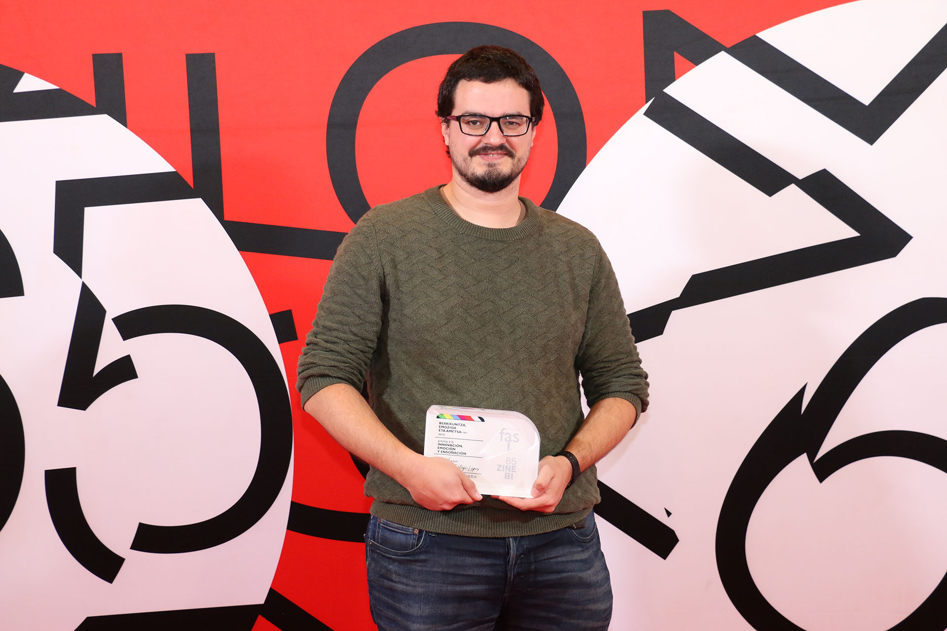 Gala_ premios_Z65.442