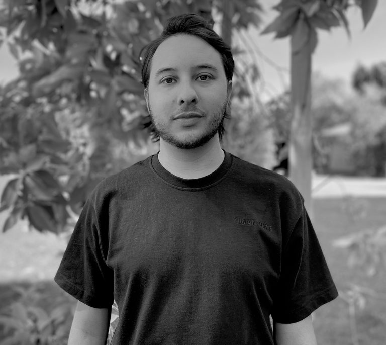 Headshot-Enrique-Pedraza-Botero – Enrique Pedráza Botero