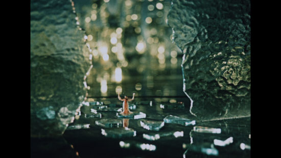 INSPIRACE_4000633_00-08-10-14