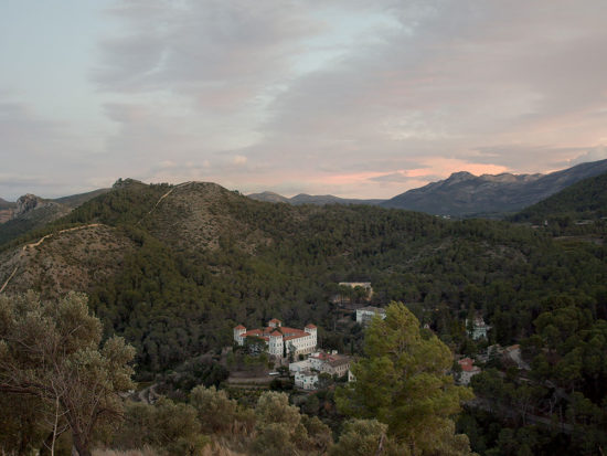 LA-MURAILLE_ScSHOTS_00094220©Frederico_Lobo—Zoé-R