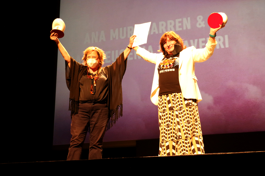 María Eugenia Salaverri _ Ana Murugarren. Mikeldi Saria _ Mikeldi of Honour _ Mikeldi de Honor (2020)