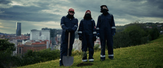 SIRENO_ESKUADROIA_Still008—Fernando-Diez