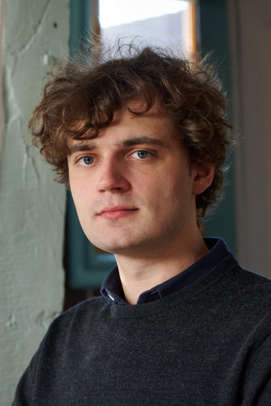 Timon-Ott_Portrait_SRGB_2048px_v—Marianna-Manili