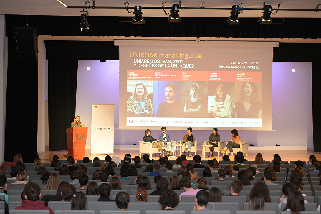 UNIKOAK_Vanesa Fernandez, Alaitz Arenzana, Ander Barinaga-Rementeria, Larraitz Zuazo, Maider Urkitzak & Esti Urresola