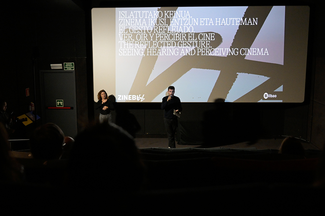 Z66_Gesto_reflejado.006