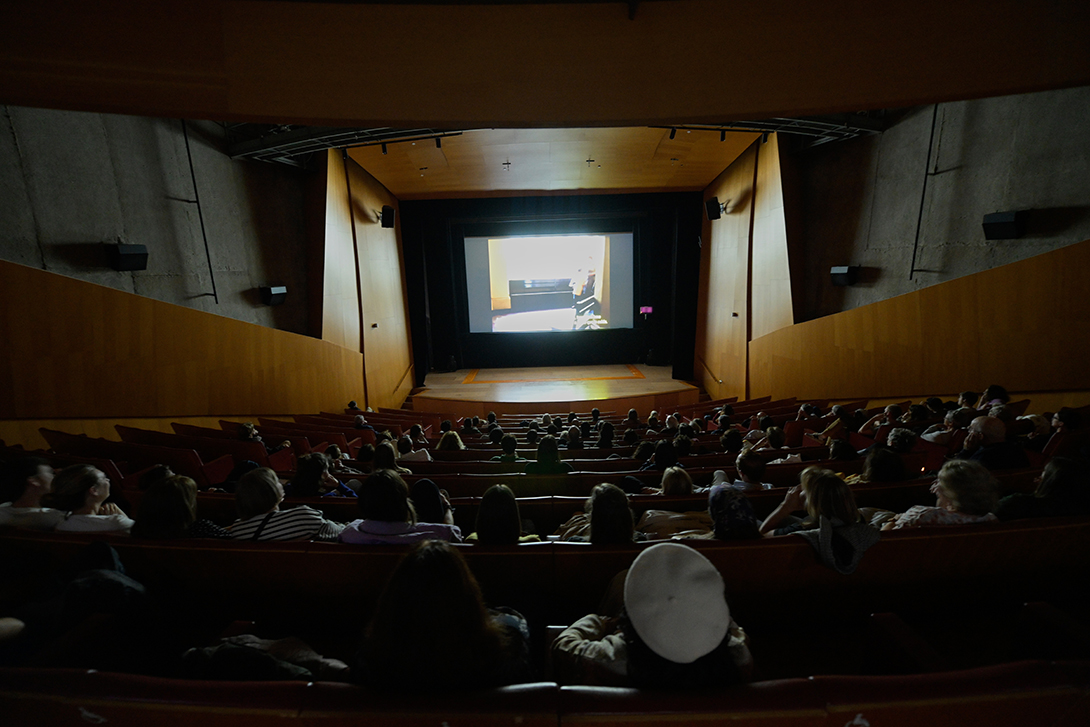 Zinebi64_Guggen_proyeccion_QA_12_11_001